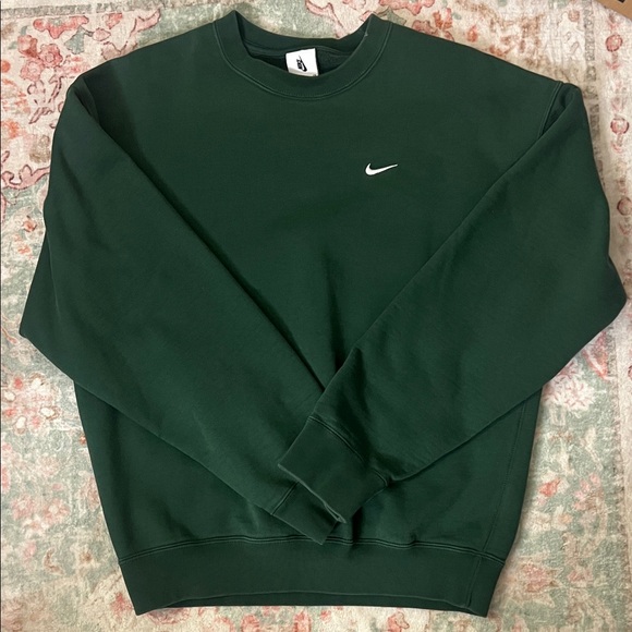 Nike Green Sweater - Picture 1 of 3